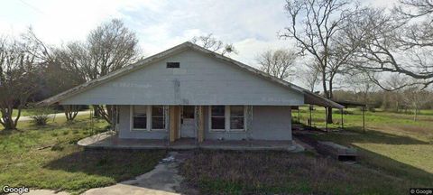 Single Family Residence in Bedias TX 22219 Madison Street.jpg