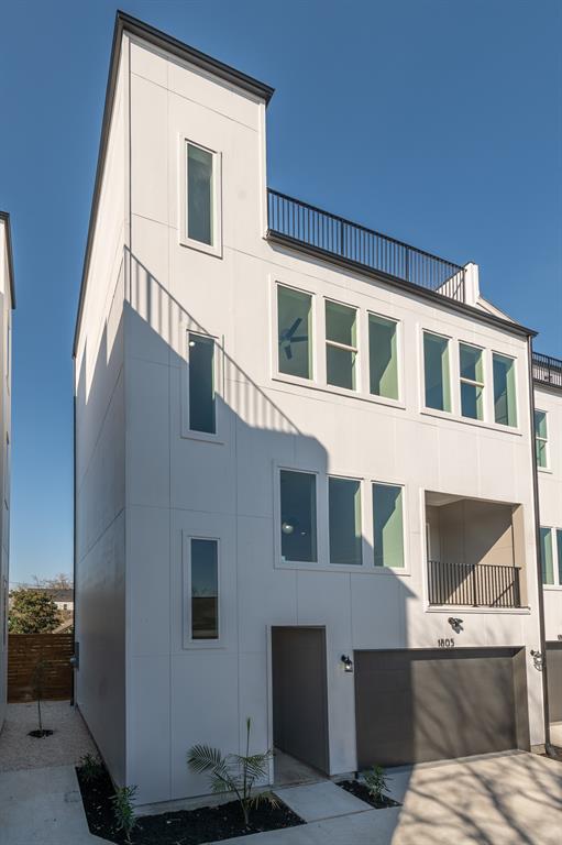 1807 Sakowitz Street, Houston, Texas image 34