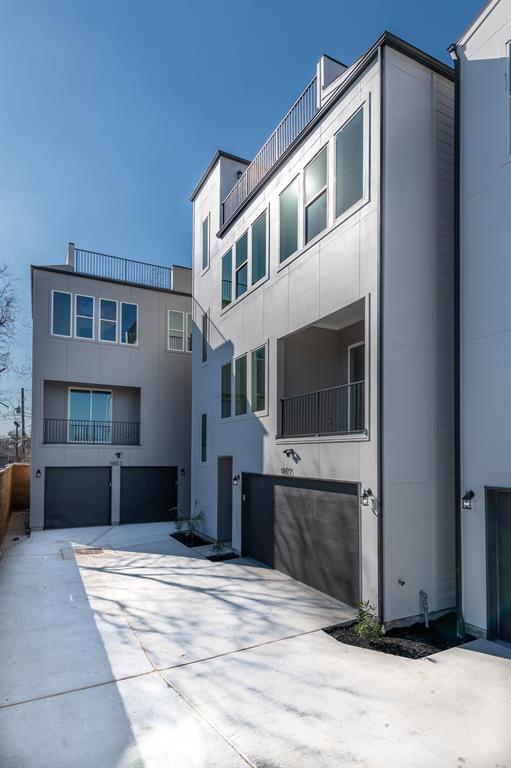 1807 Sakowitz Street, Houston, Texas image 32