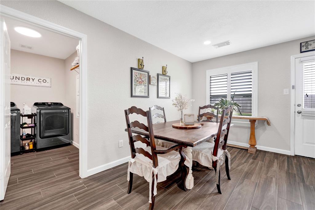 2988 Creek Falls Court, Pearland, Texas image 21