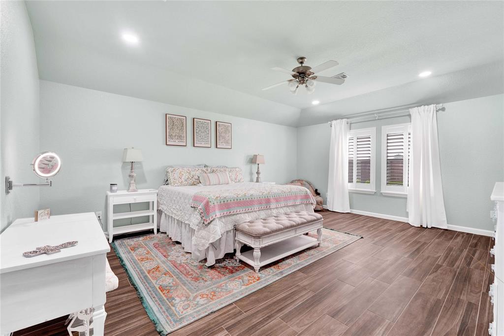 2988 Creek Falls Court, Pearland, Texas image 25