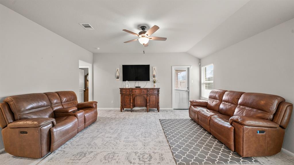 29506 Breakwater Drive, Katy, Texas image 9