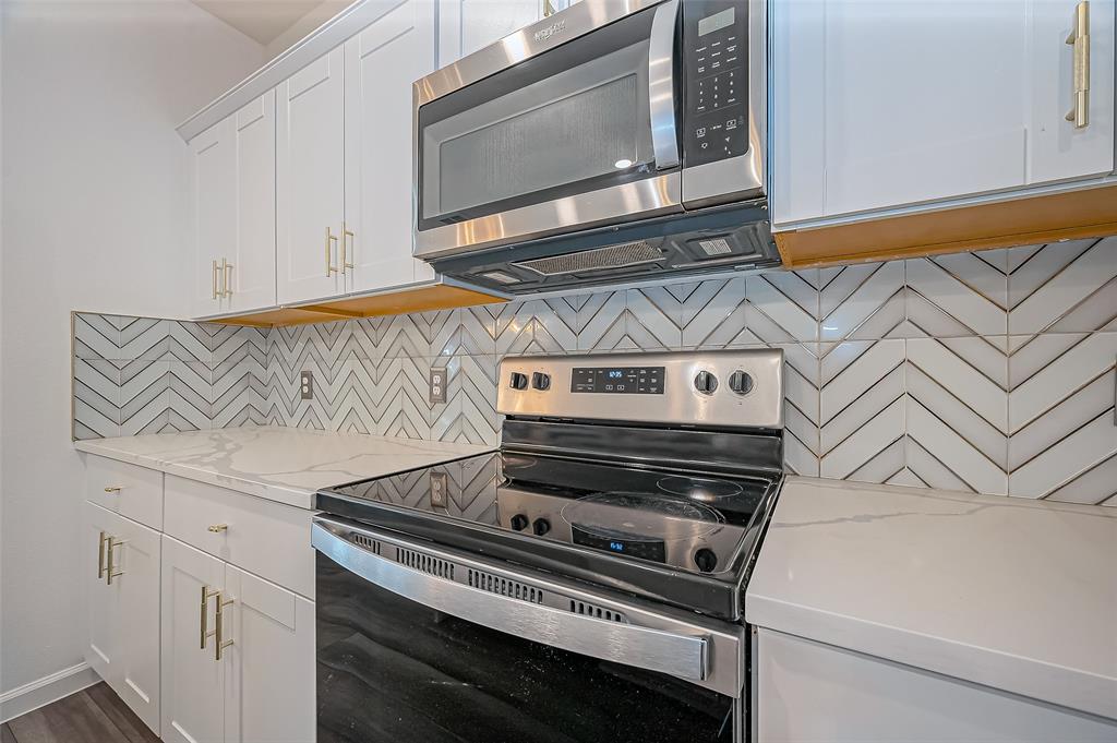 1076 Long Bay Court, Brookshire, Texas image 20