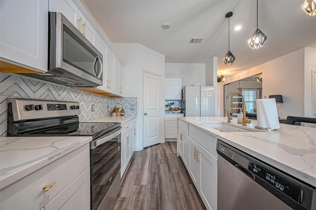 1076 Long Bay Court, Brookshire, Texas image 21