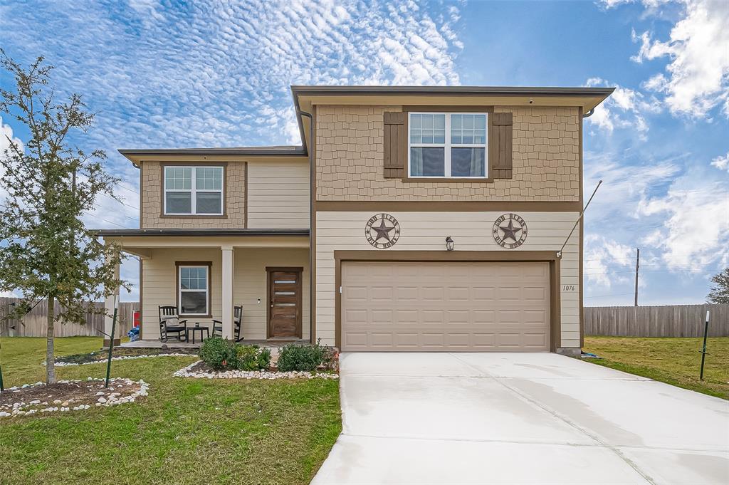 1076 Long Bay Court, Brookshire, Texas image 5