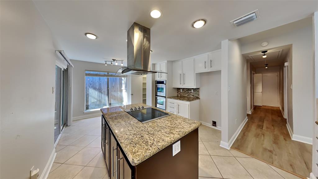 12107 Briar Forest Drive, Houston, Texas image 3