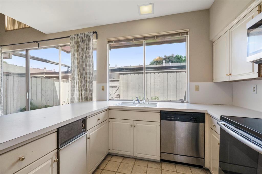 1119 Fountain View Drive #49, Houston, Texas image 16
