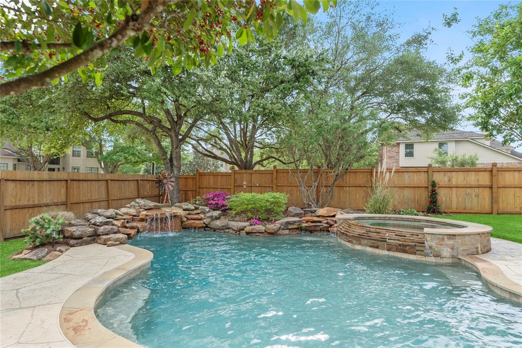 5506 Bridgehaven Court, Katy, Texas image 32