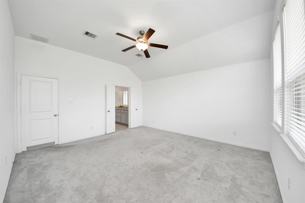 8831 Morning Glow Drive, Missouri City, Texas image 25