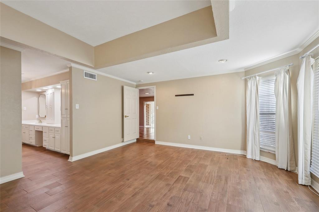 1515 Detroit Avenue, Nederland, Texas image 15