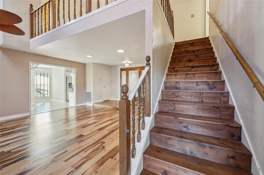 1515 Detroit Avenue, Nederland, Texas image 18