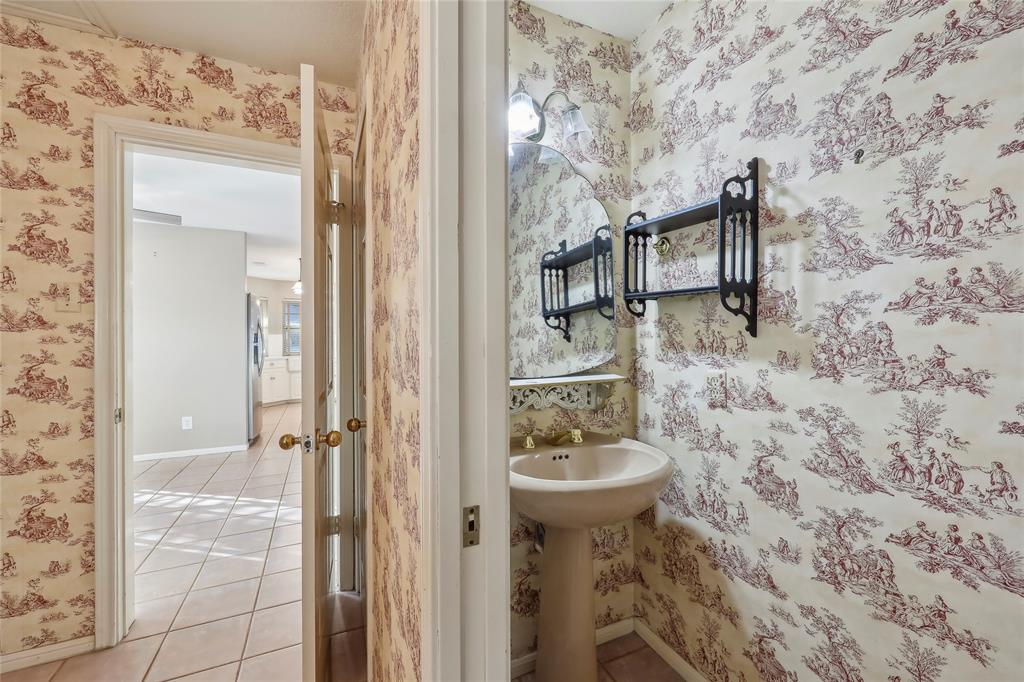1515 Detroit Avenue, Nederland, Texas image 26