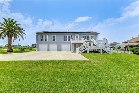 A home in Crystal Beach