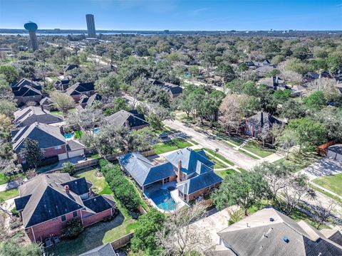 A home in Seabrook