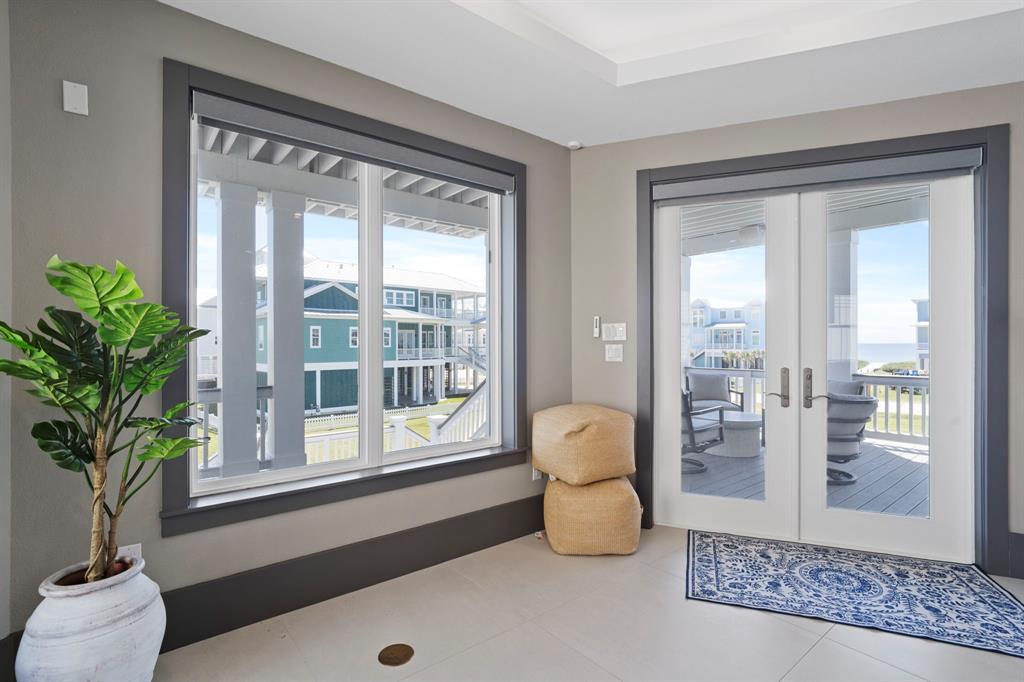 3835 Seabreeze Lane, Galveston, Texas image 24