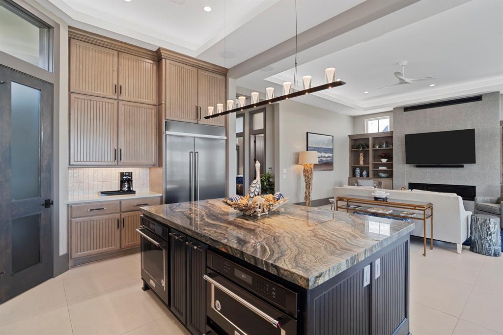 3835 Seabreeze Lane, Galveston, Texas image 40