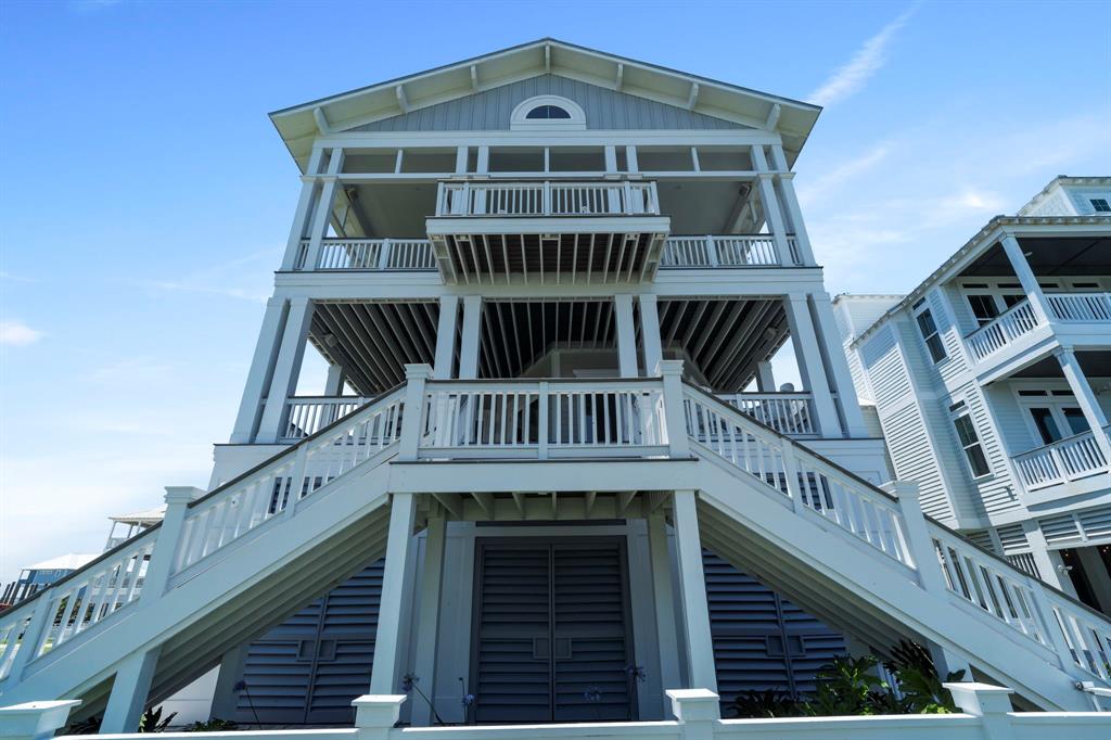 3835 Seabreeze Lane, Galveston, Texas image 8
