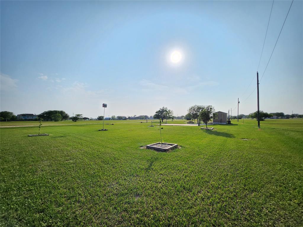 100 Indigo Drive, Palacios, Texas image 14