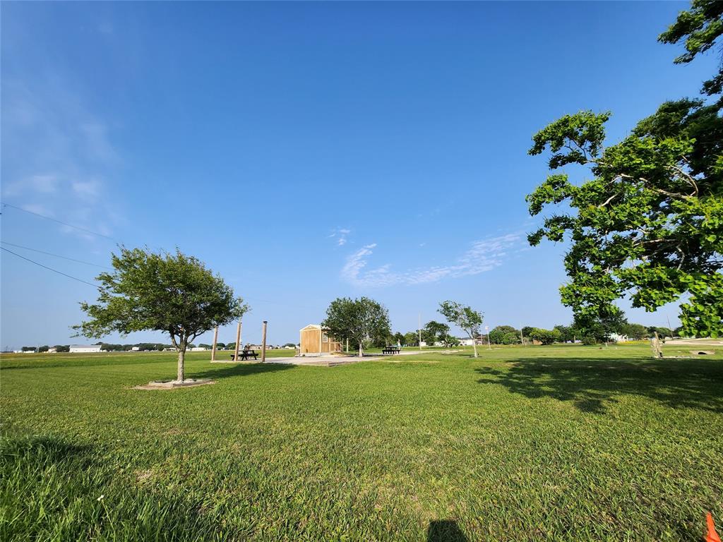 100 Indigo Drive, Palacios, Texas image 9