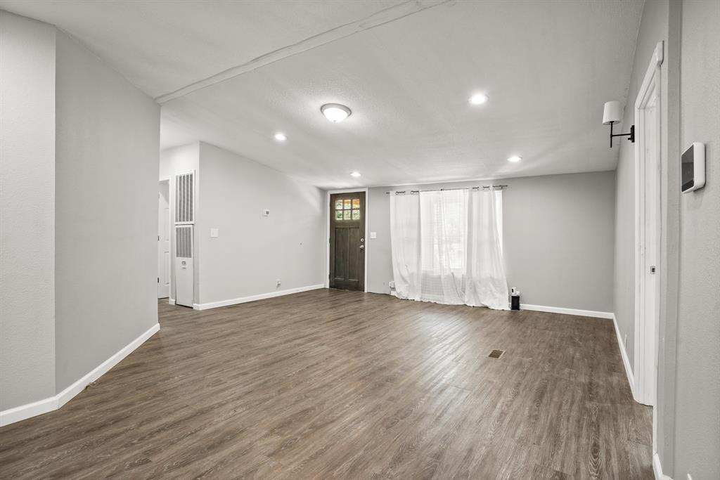 686 County Road 412, Dayton, Texas image 12