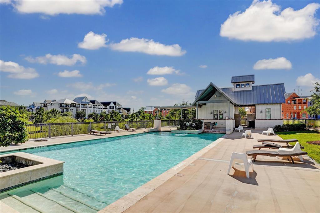 2421 W Kolbe Lane, Houston, Texas image 26