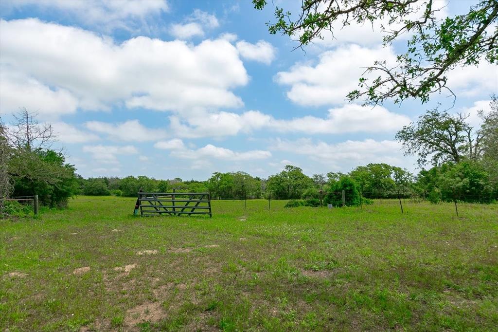 1890 Sandy Fork Road, Harwood, Texas image 9