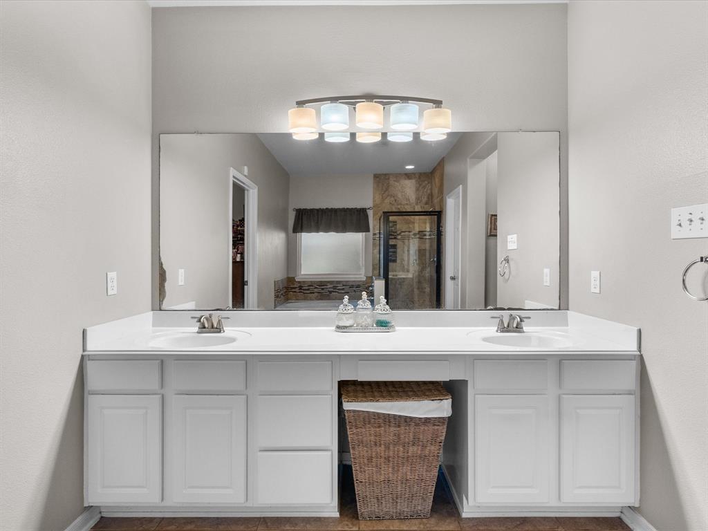 5922 Rosemary Circle, Baytown, Texas image 24