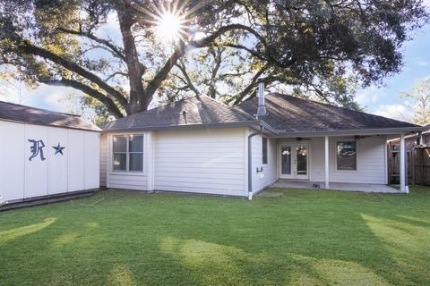 A home in Alvin