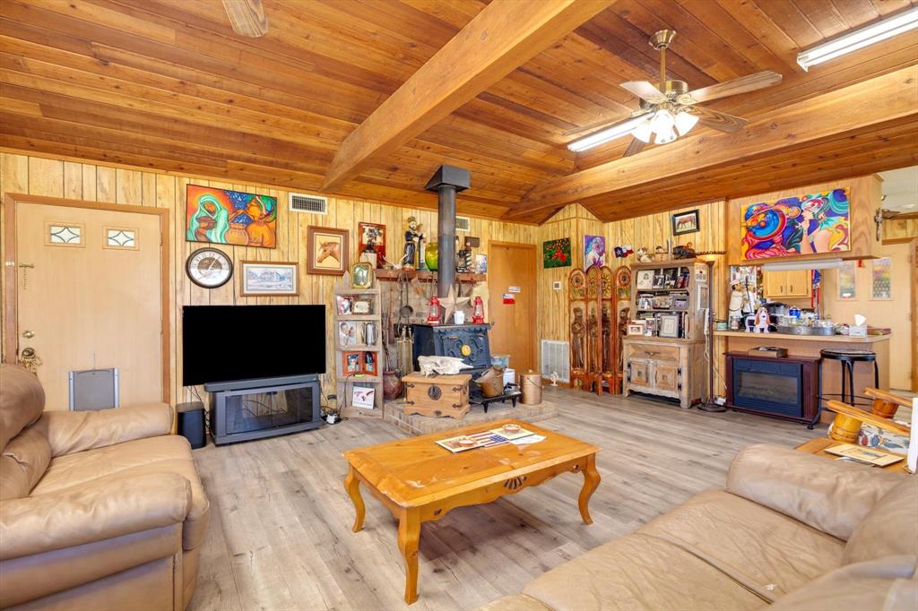 2147 Sealy Road, Sealy, Texas image 14