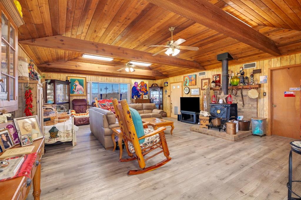 2147 Sealy Road, Sealy, Texas image 6