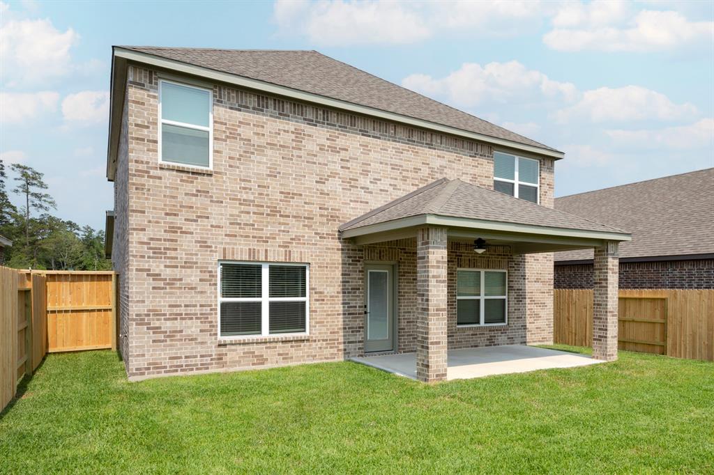 6179 White Spruce Drive, Conroe, Texas image 3