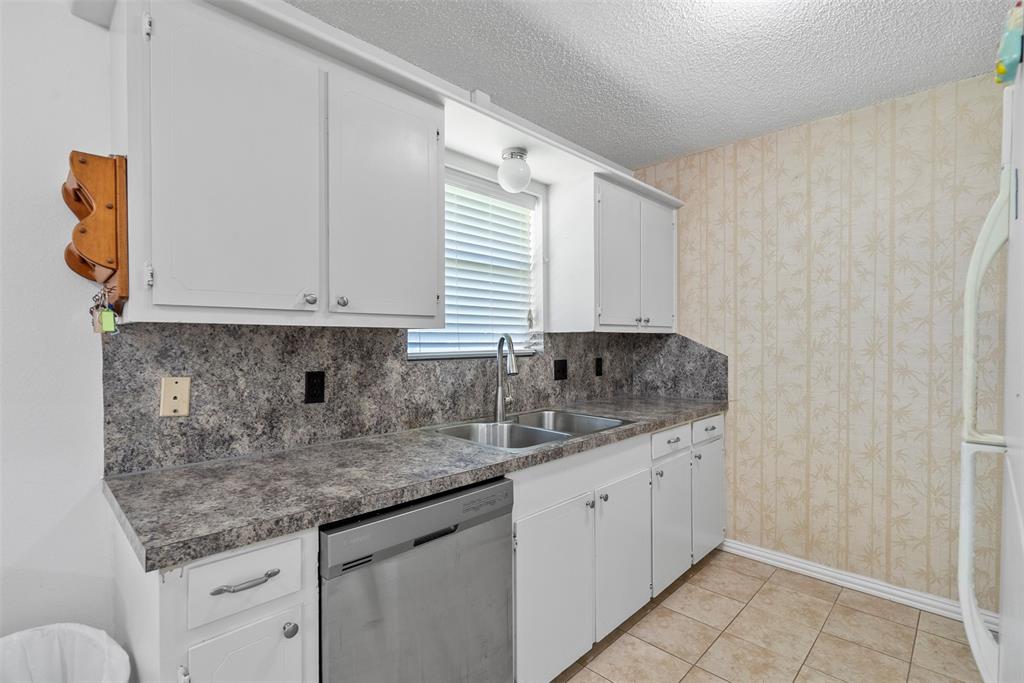 4801 36th Street, Dickinson, Texas image 16