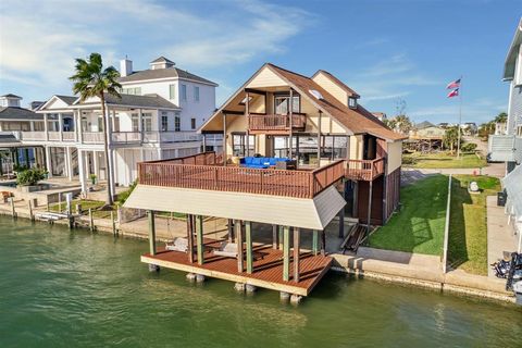 A home in Tiki Island