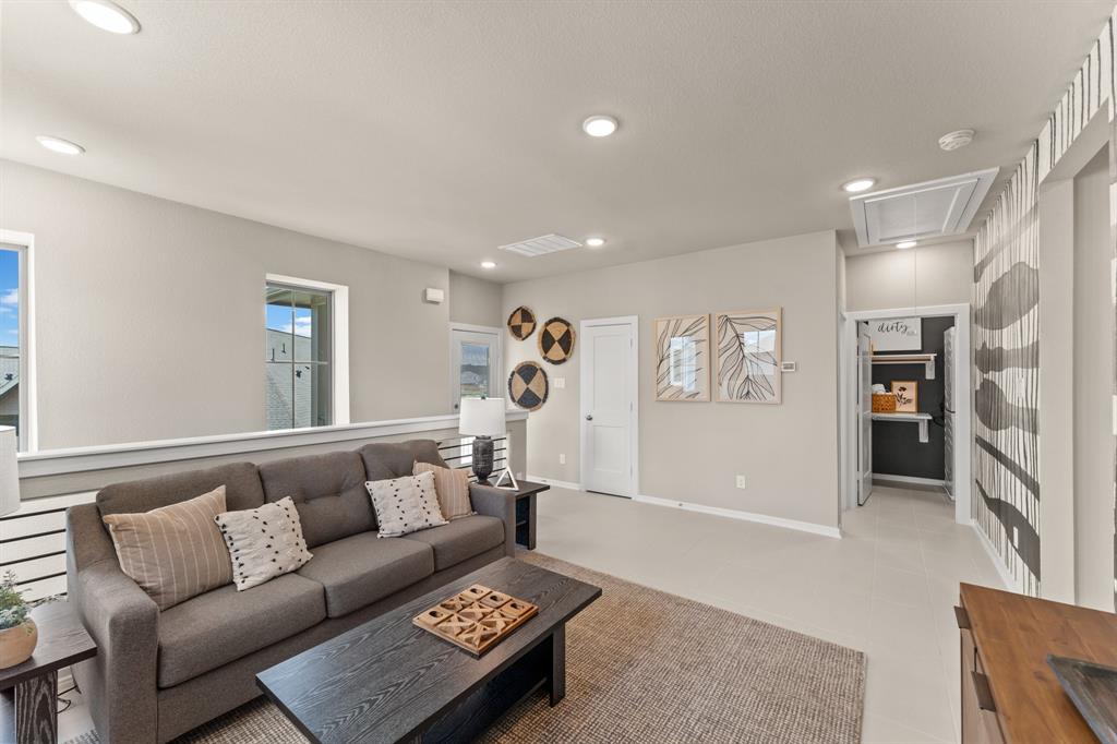 7727 Meadow Mouse Lane, Katy, Texas image 14
