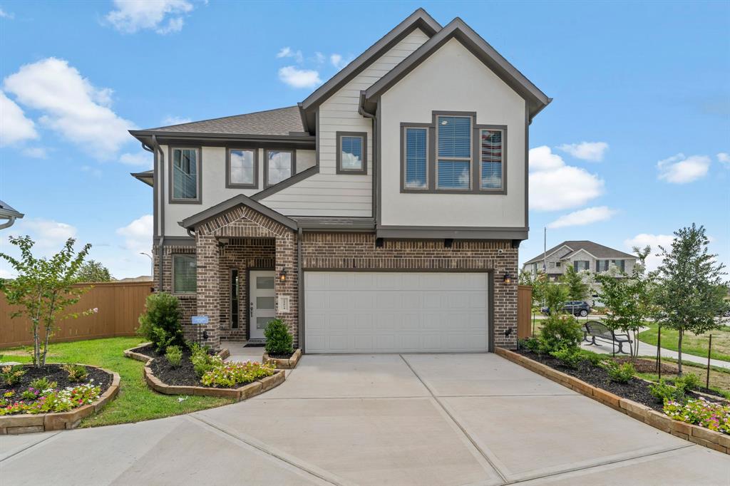7727 Meadow Mouse Lane, Katy, Texas image 1