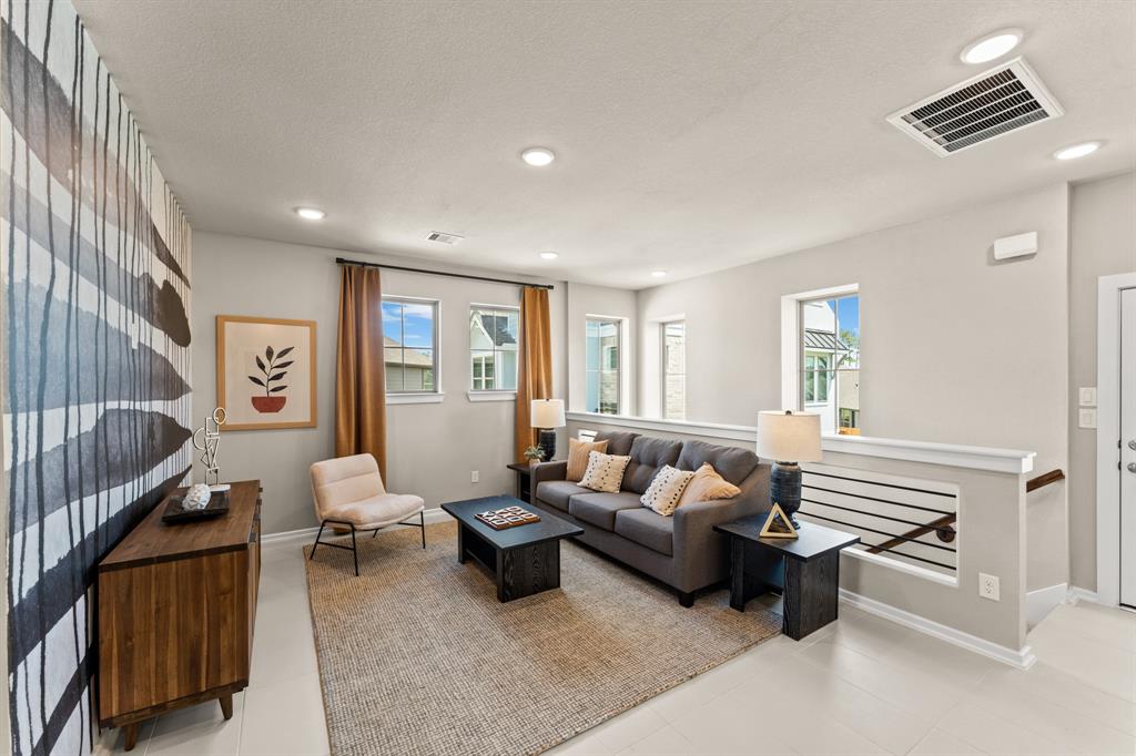 7727 Meadow Mouse Lane, Katy, Texas image 12