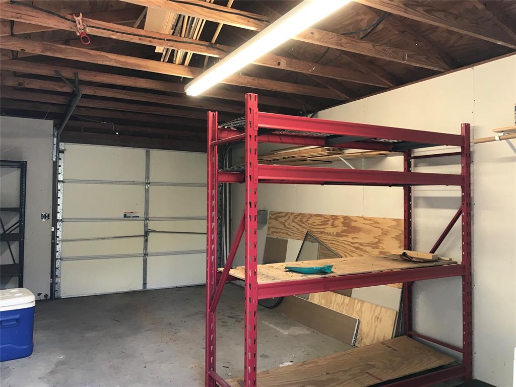 104 Bayside Street, Livingston, Texas image 11