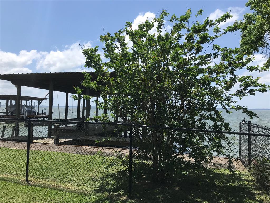 104 Bayside Street, Livingston, Texas image 9