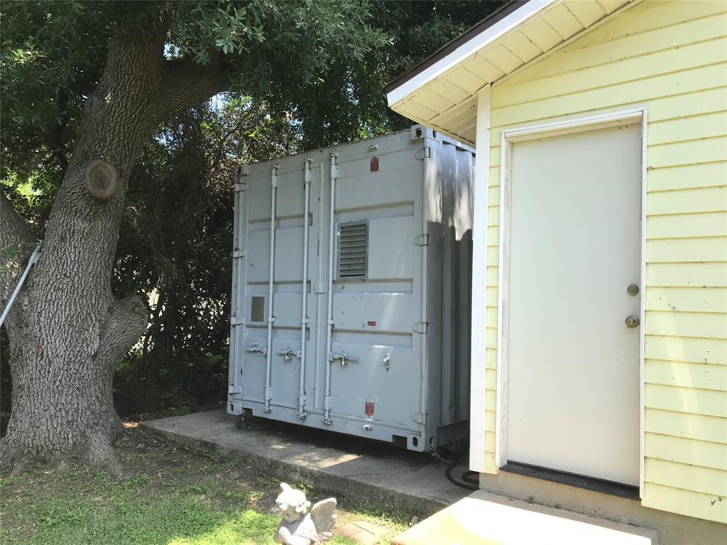 104 Bayside Street, Livingston, Texas image 6