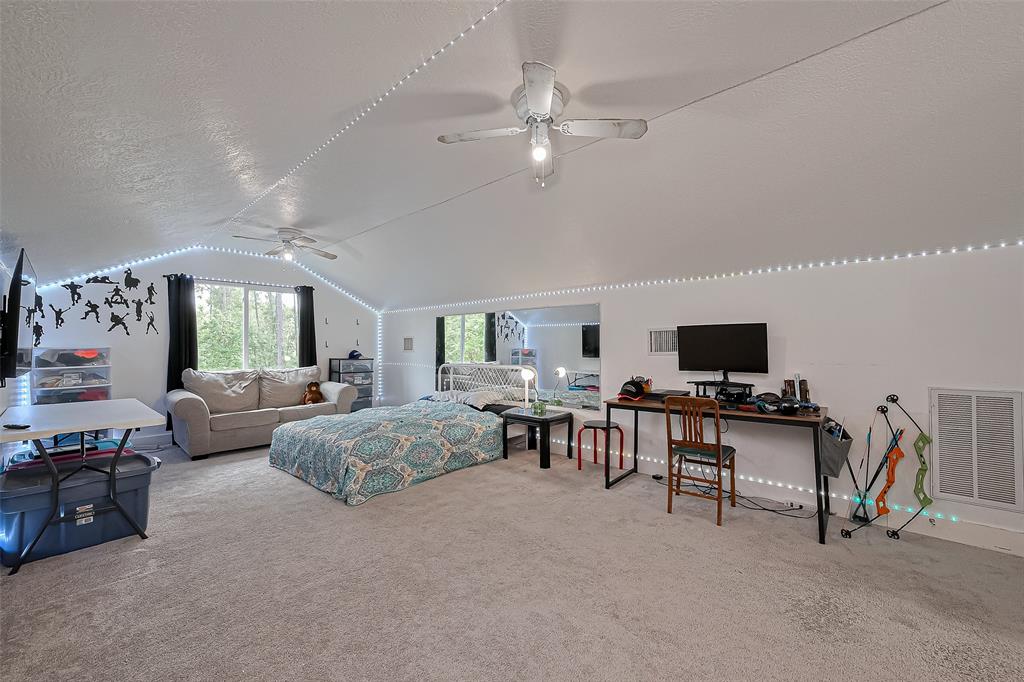 18346 Pine Post Court, Porter, Texas image 25