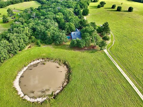 2318 & 2142 Lcr 758 Thornton TX 76687