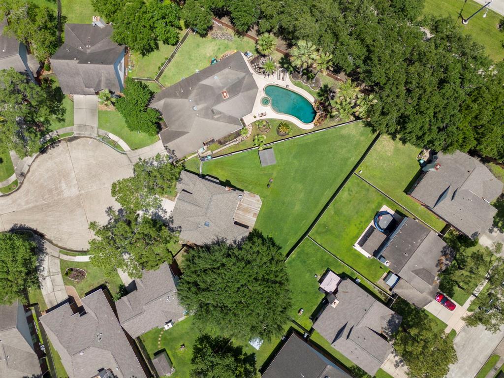 1714 Briarmoor Court, Houston, Texas image 34
