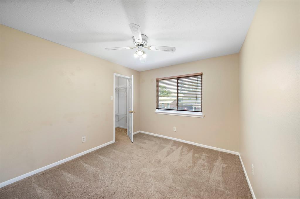 1714 Briarmoor Court, Houston, Texas image 25