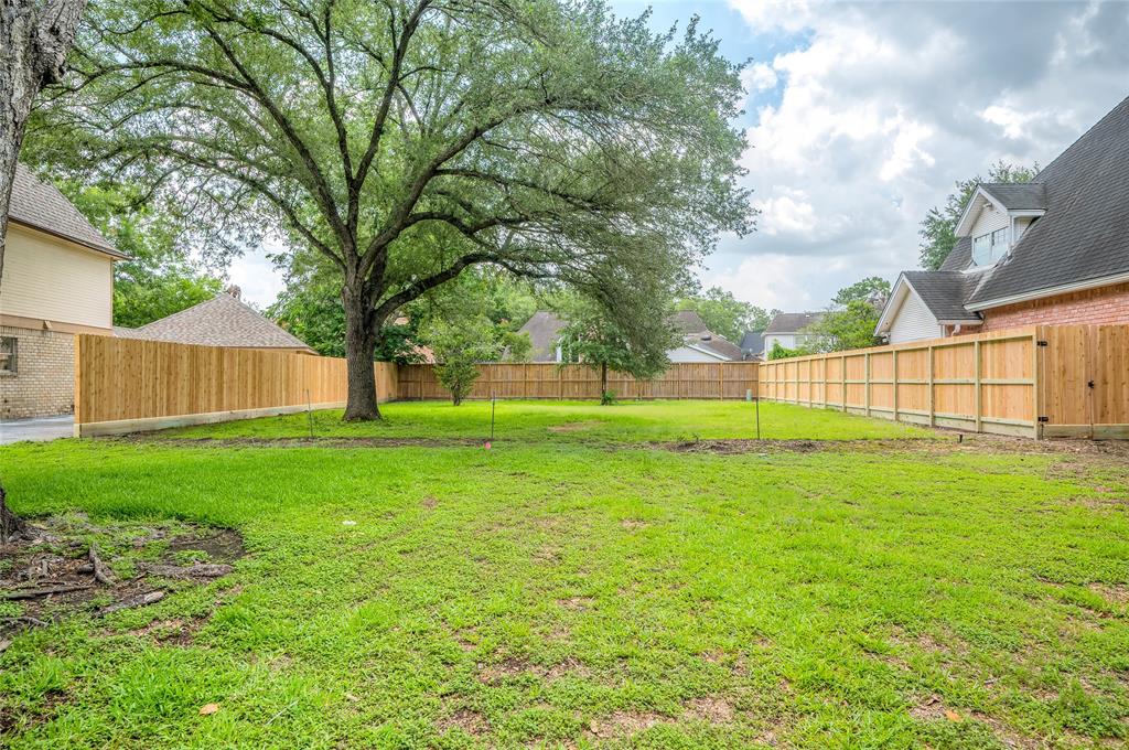 Hoveden Drive, Katy, Texas image 1