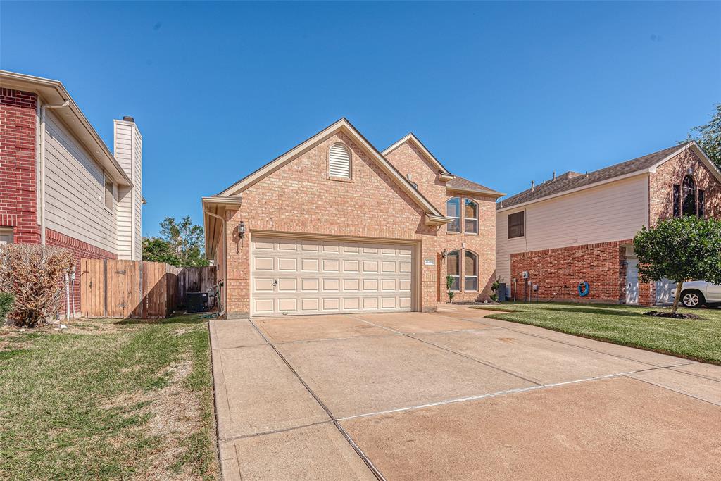 22718 Castleton Creek Court, Katy, Texas image 2