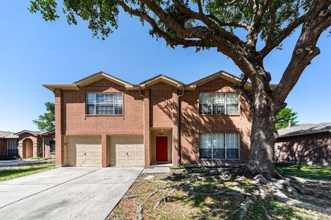 Single Family Residence in Humble TX 7823 Summer Place Drive.jpg