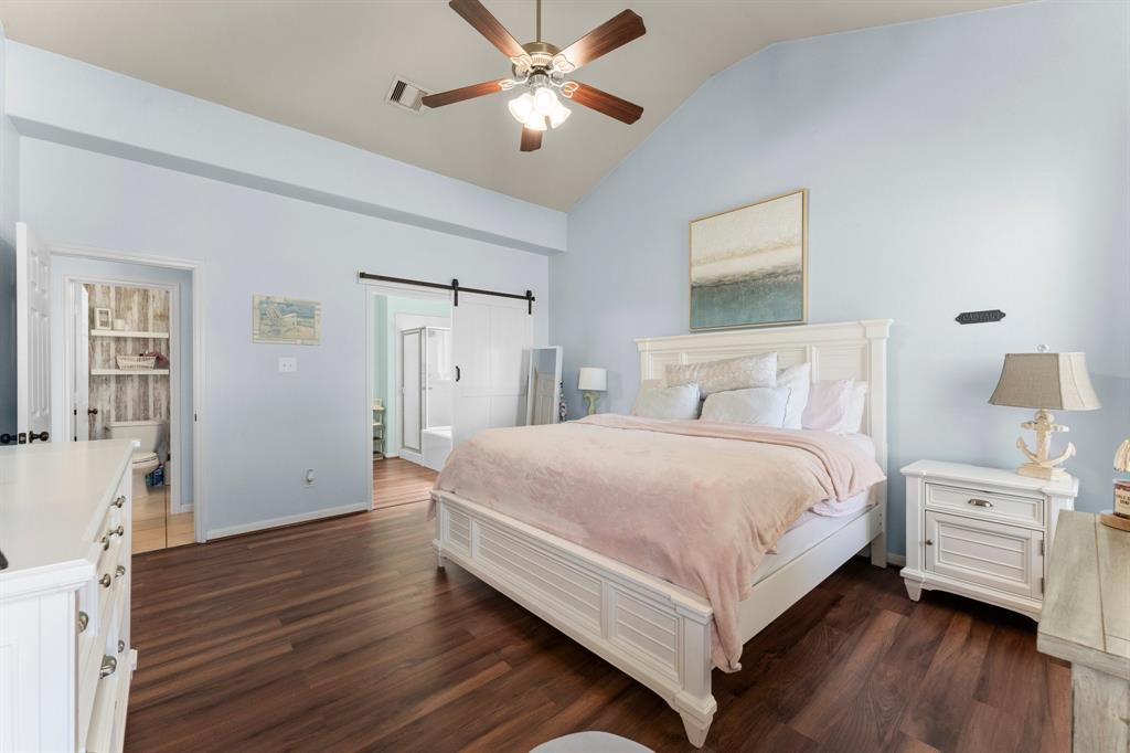 7610 Summer Night Lane, Rosenberg, Texas image 11