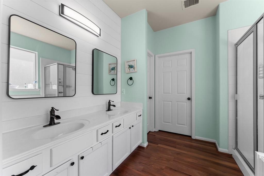 7610 Summer Night Lane, Rosenberg, Texas image 14