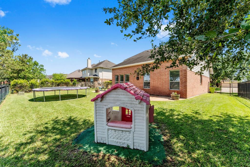 7610 Summer Night Lane, Rosenberg, Texas image 33