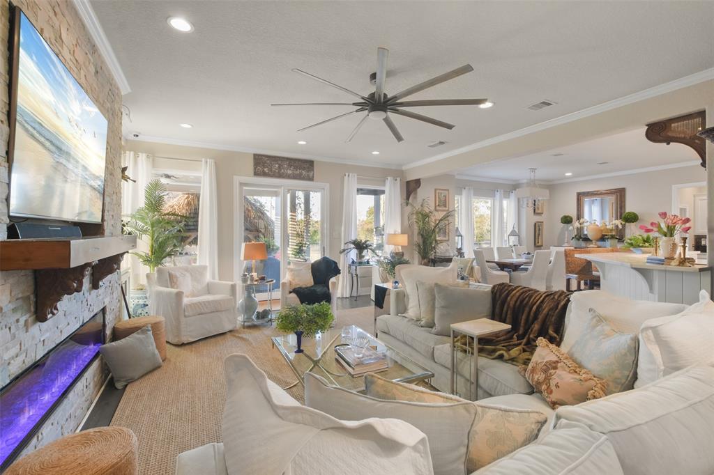 806 Quintana Roo Place, Seabrook, Texas image 15